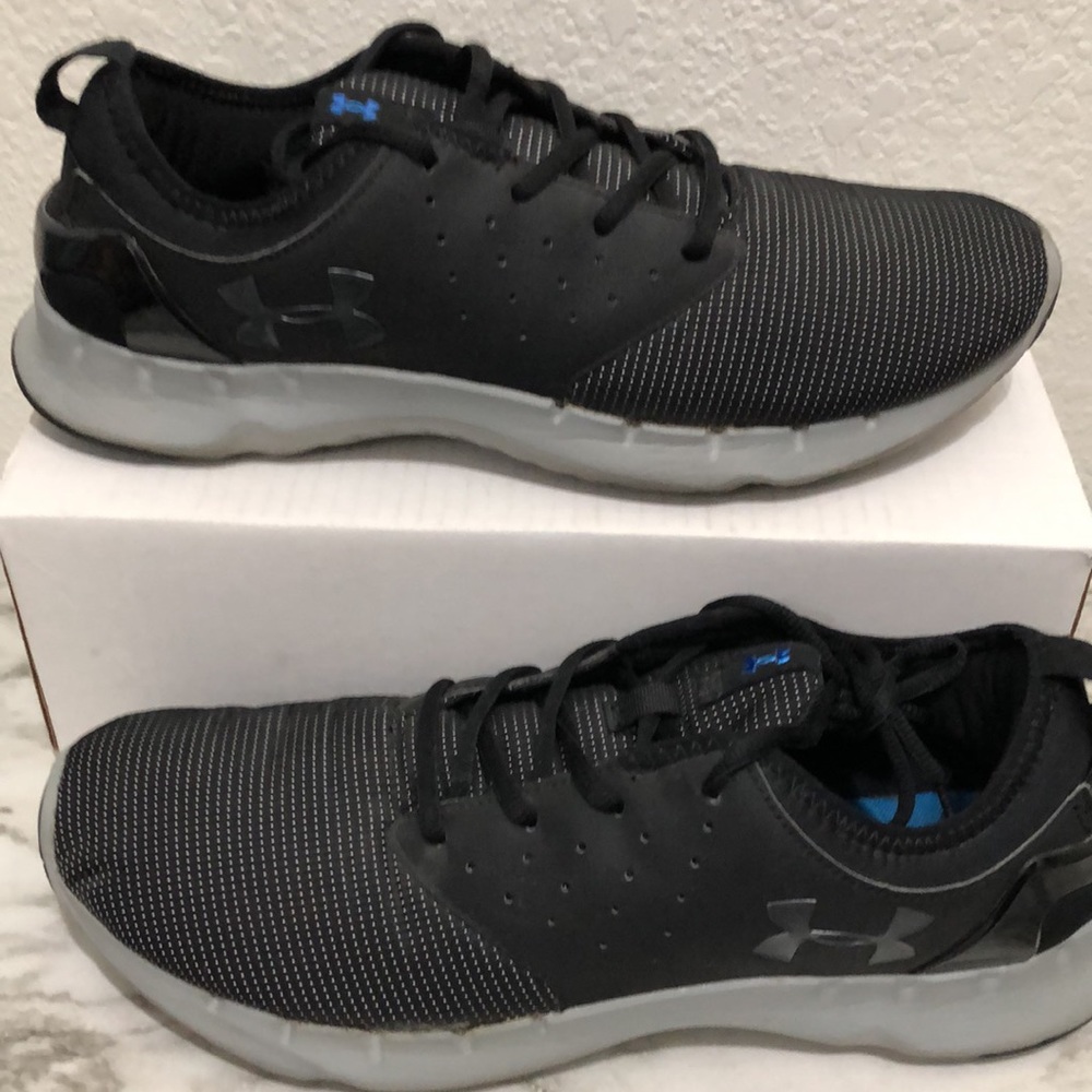 UNDER ARMOUR athletic shoes - Picture 1 of 6
